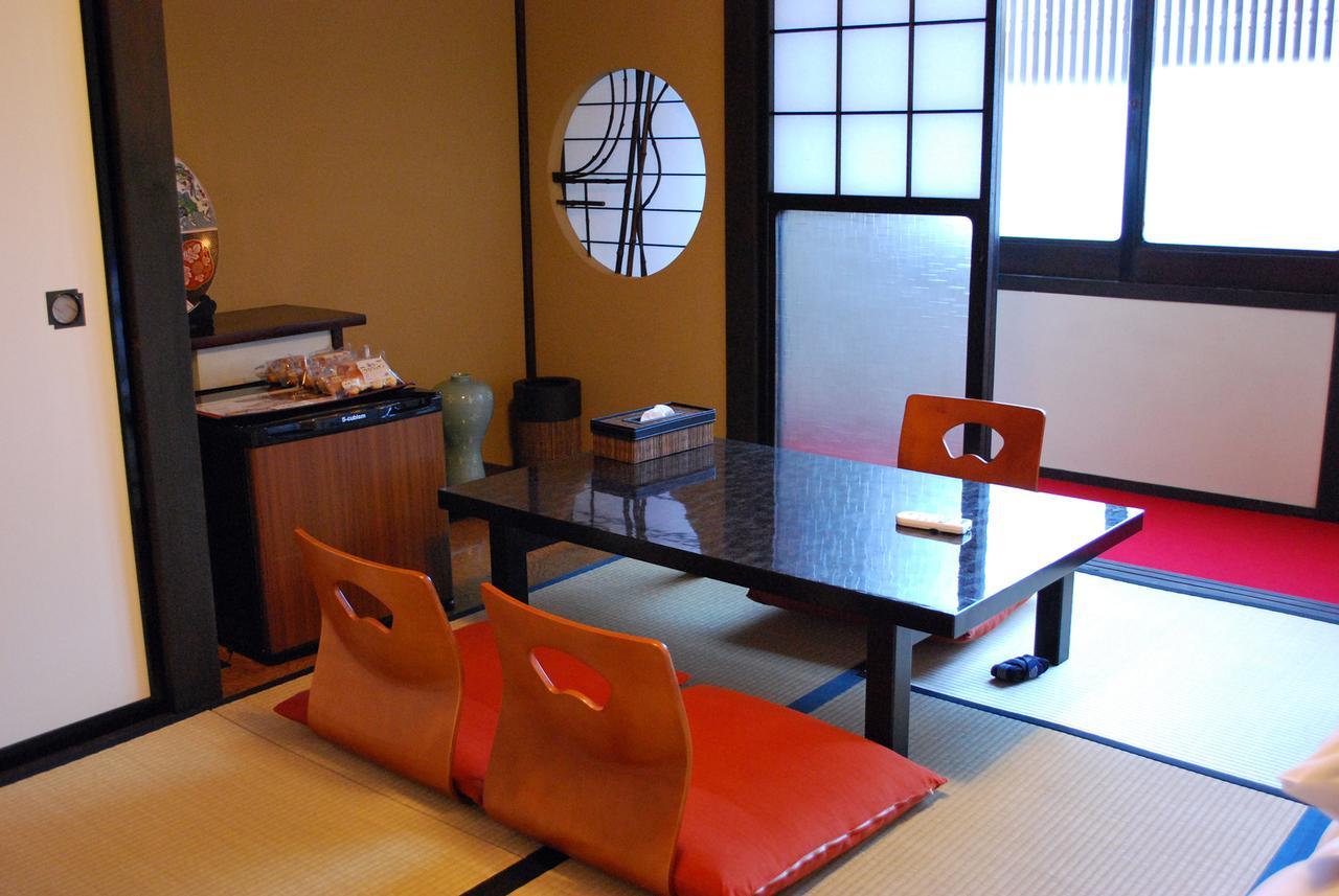 Hida Takayama Relax Hostel Bettei Fuji Ngoại thất bức ảnh